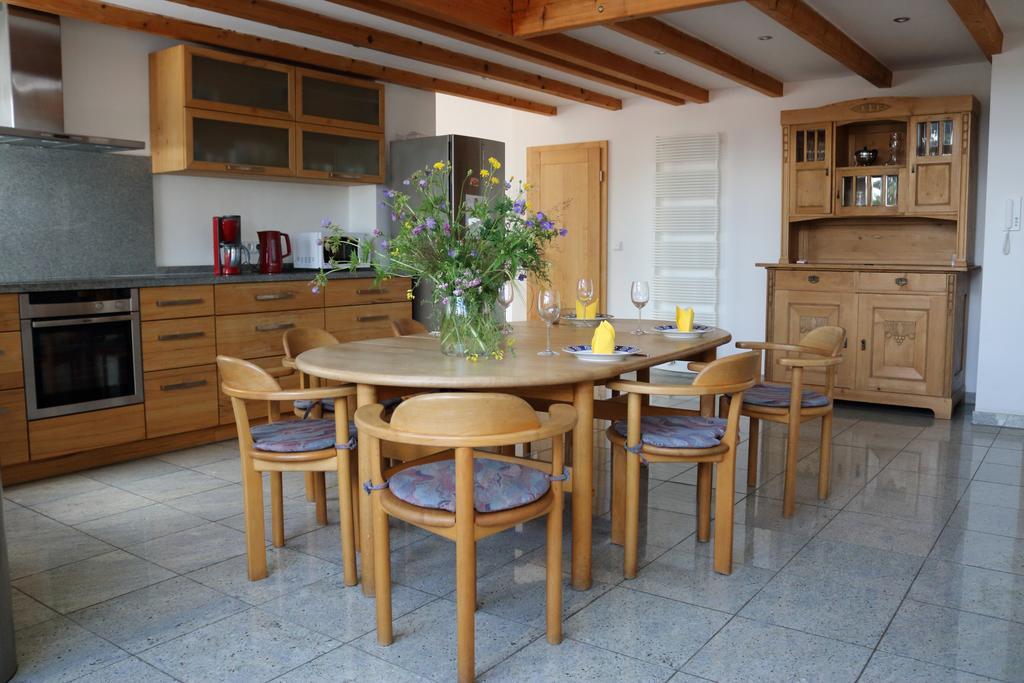 Apartment Dachgalerie 110 M2 Мюнхен Екстериор снимка