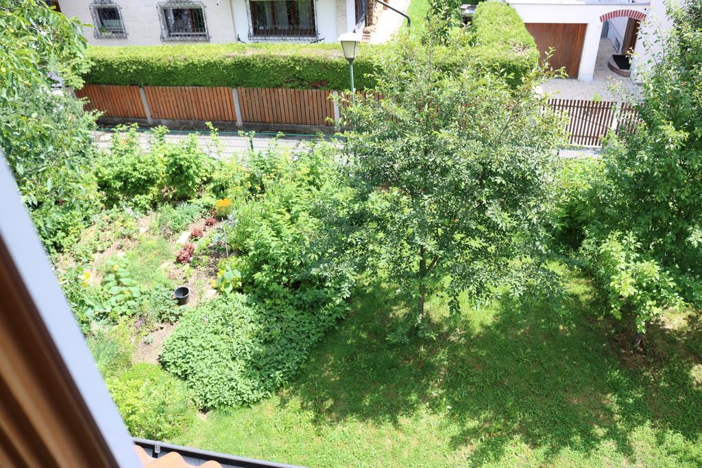 Apartment Dachgalerie 110 M2 Мюнхен Екстериор снимка