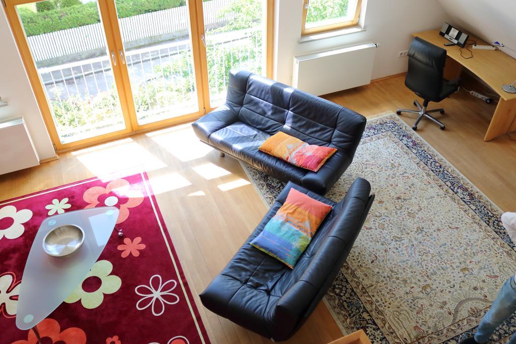 Apartment Dachgalerie 110 M2 Мюнхен Екстериор снимка